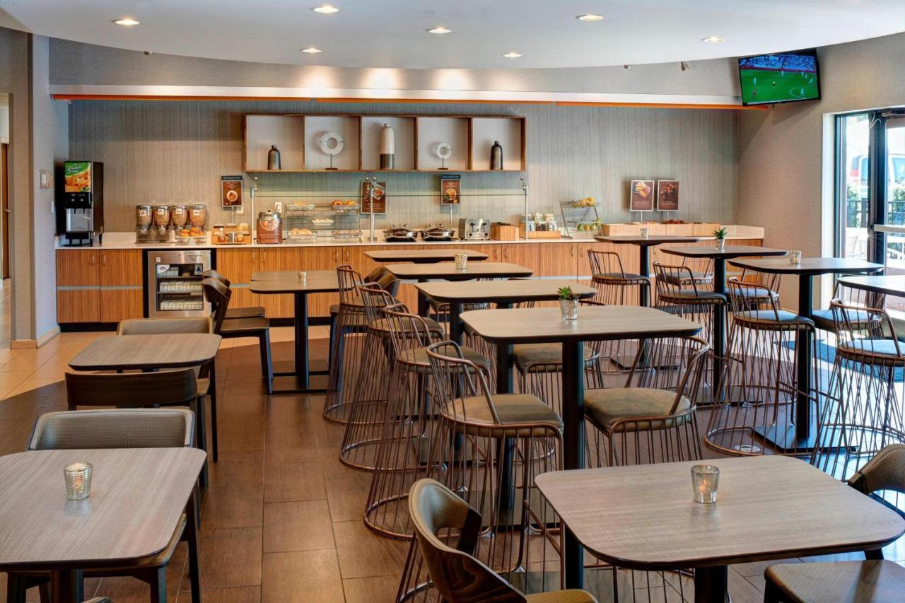 Springhill Suites St. Louis Brentwood Buitenkant foto