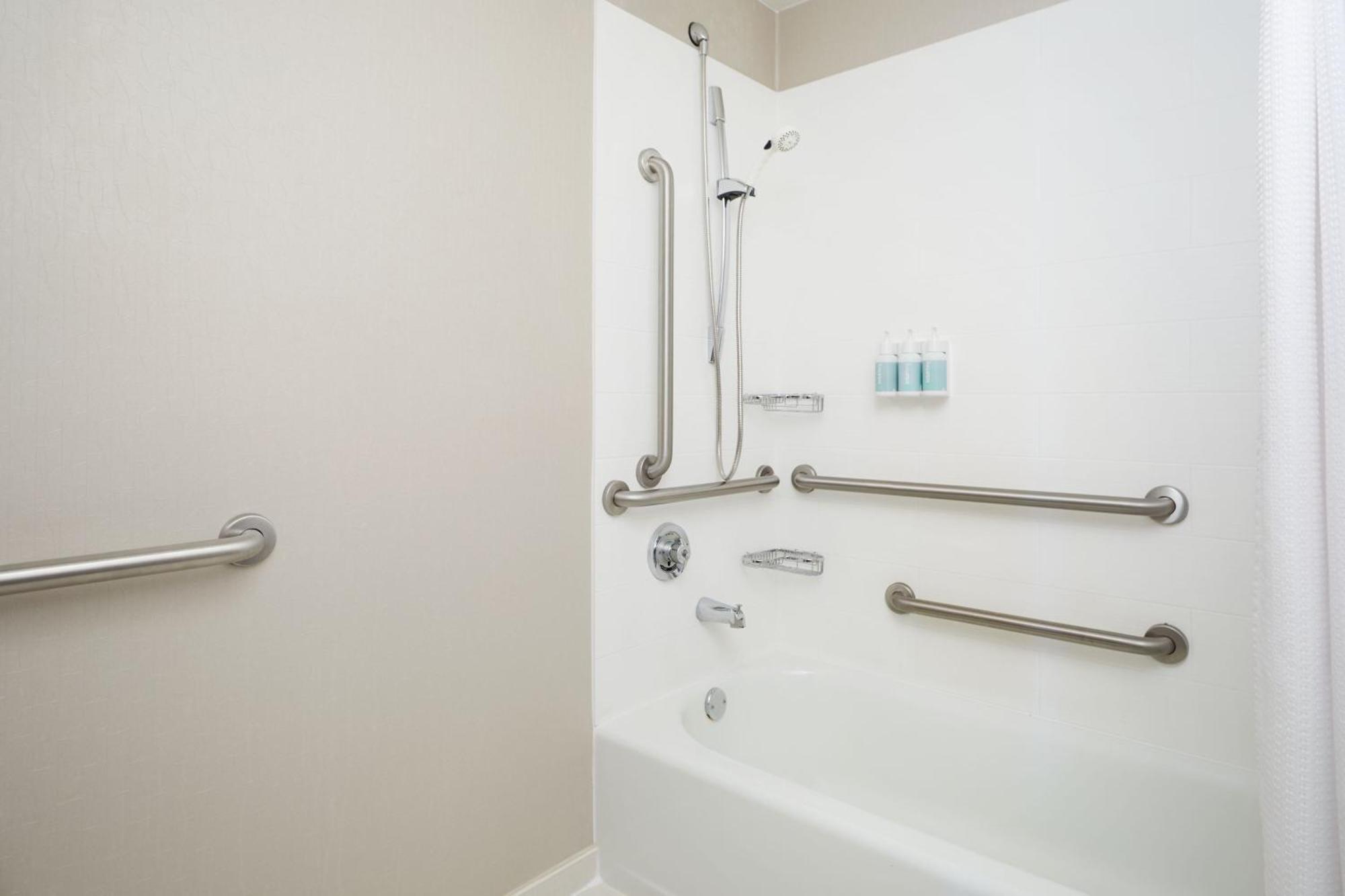 Springhill Suites St. Louis Brentwood Buitenkant foto