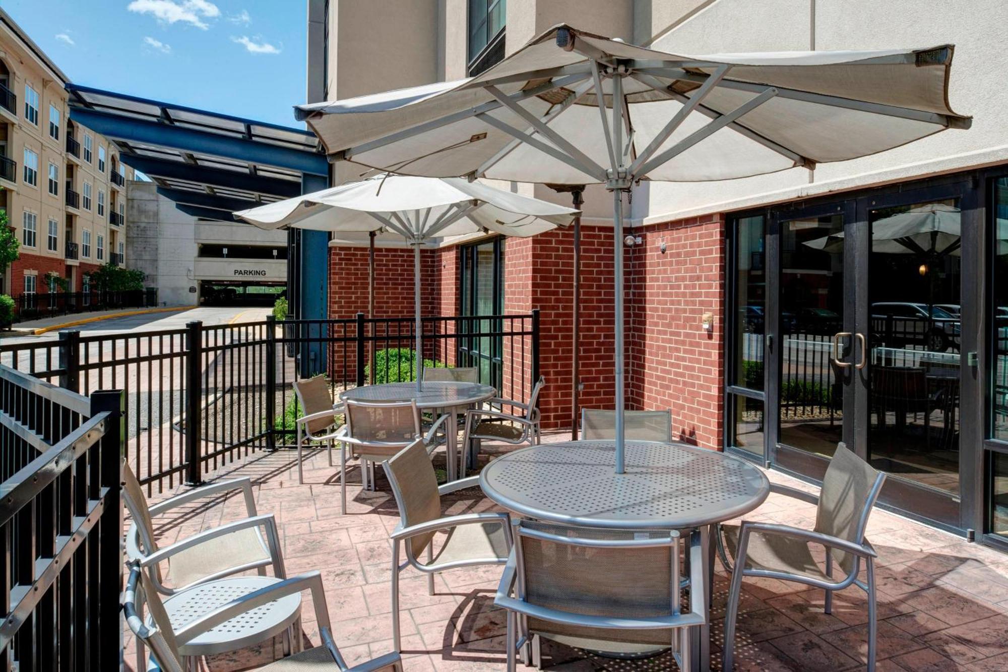 Springhill Suites St. Louis Brentwood Buitenkant foto