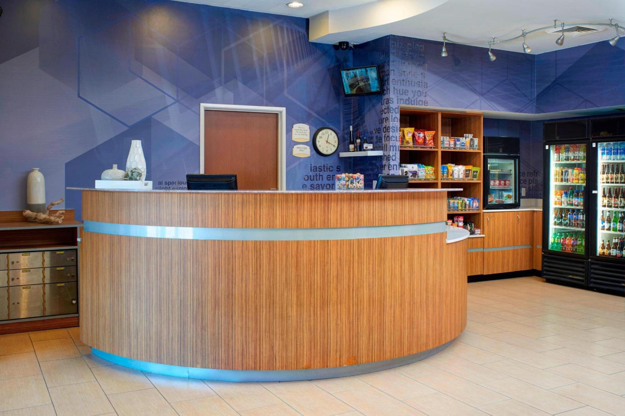 Springhill Suites St. Louis Brentwood Buitenkant foto