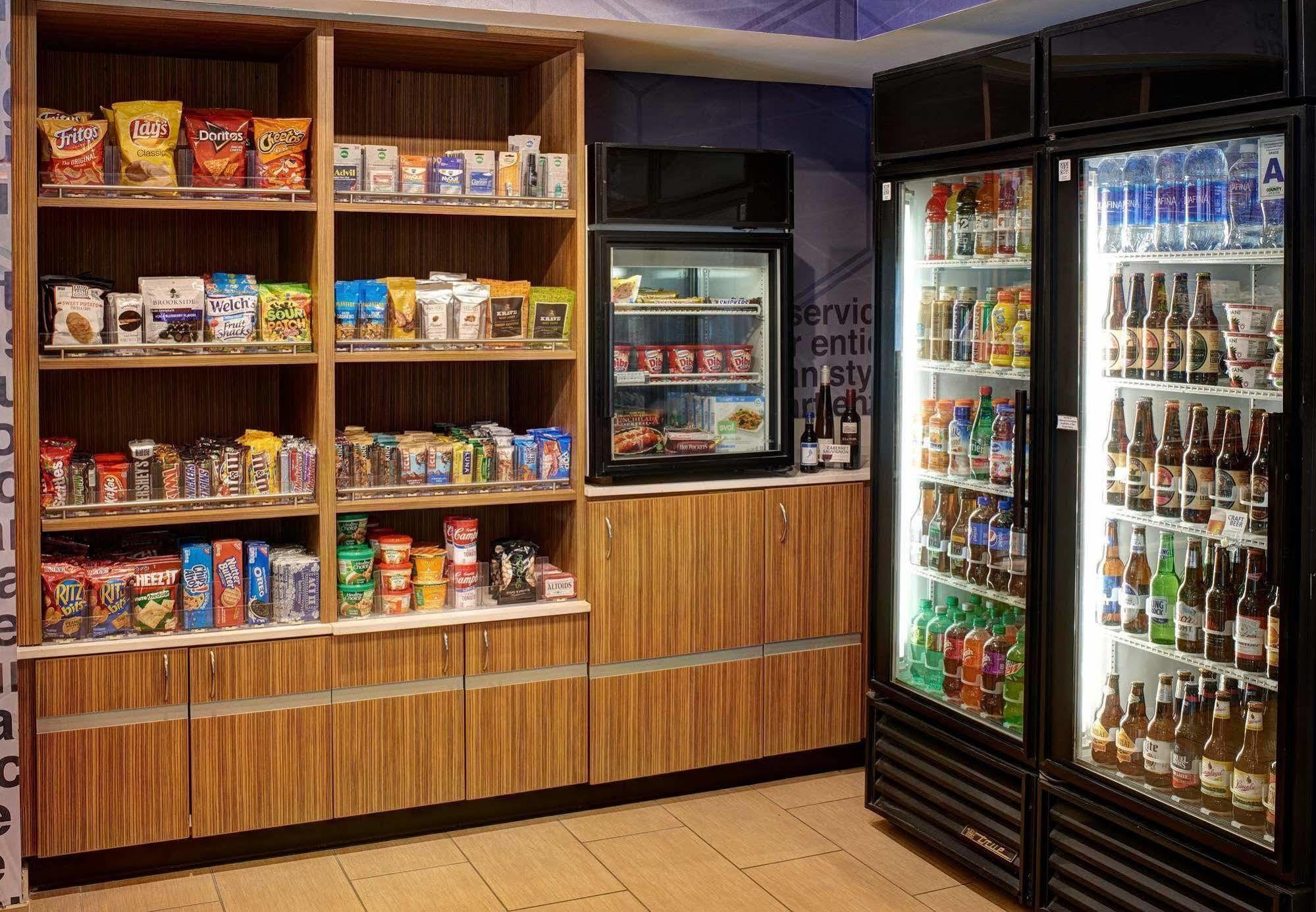 Springhill Suites St. Louis Brentwood Buitenkant foto